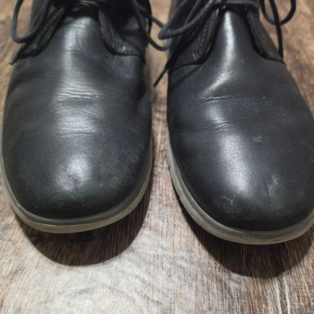 UGG Freamon Chukka Boots Mens 11 Black‎ Leather Desert Boots 1017277